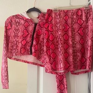 Pink snake skin 2 piece